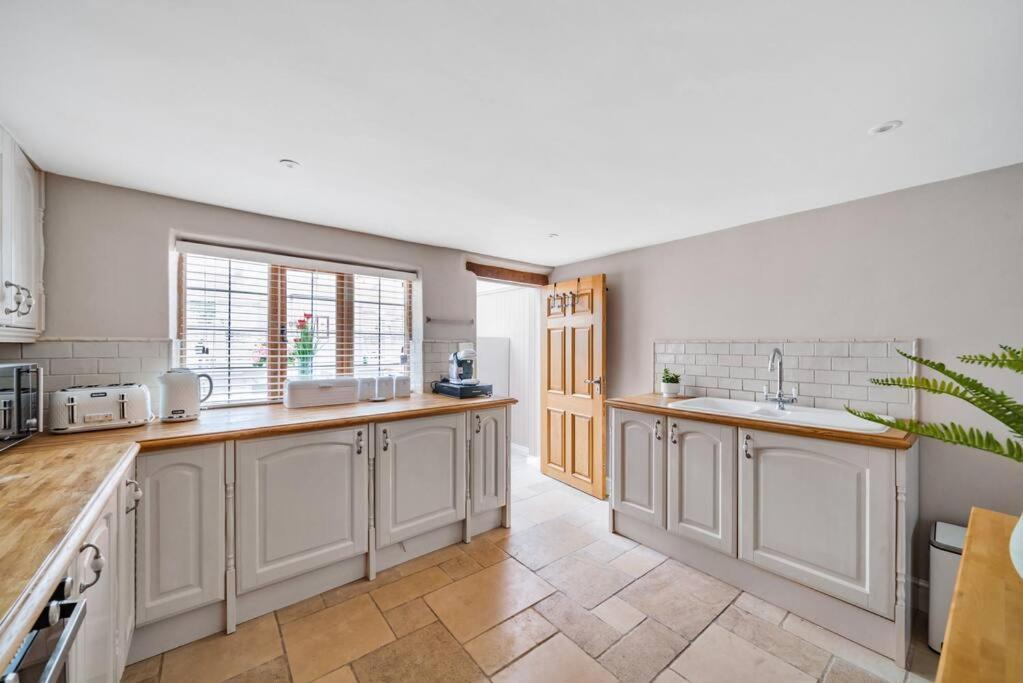 Fox Cottage, Within 5 Min Walk Of Bicester Village Exteriér fotografie